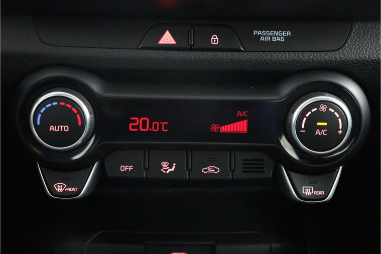 Vehicle Image 28