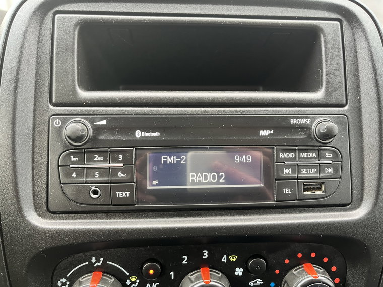 Vehicle Image 26