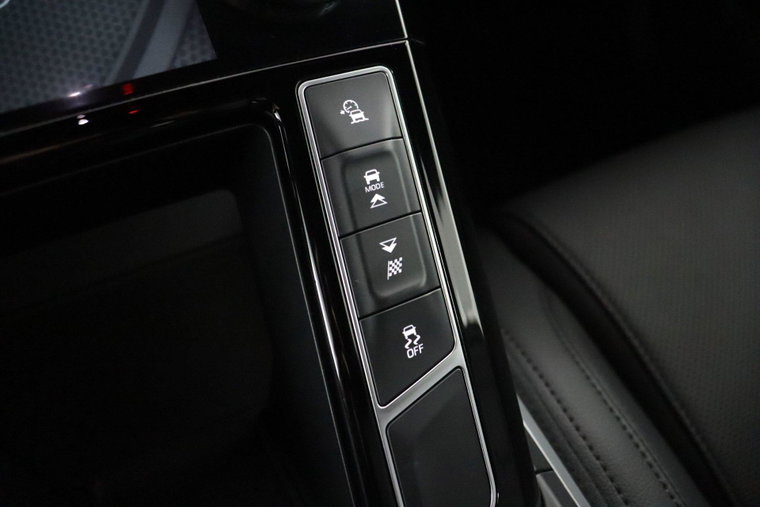 Vehicle Image 45