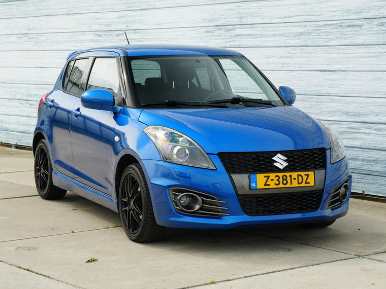 Vehicle Image 30