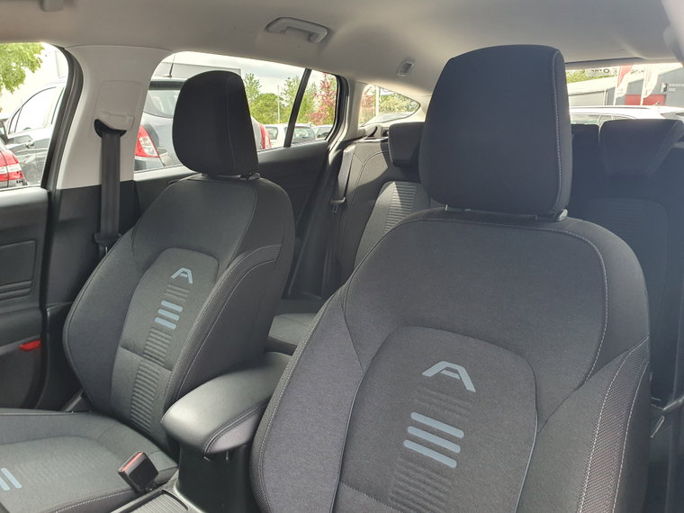 Vehicle Image 45