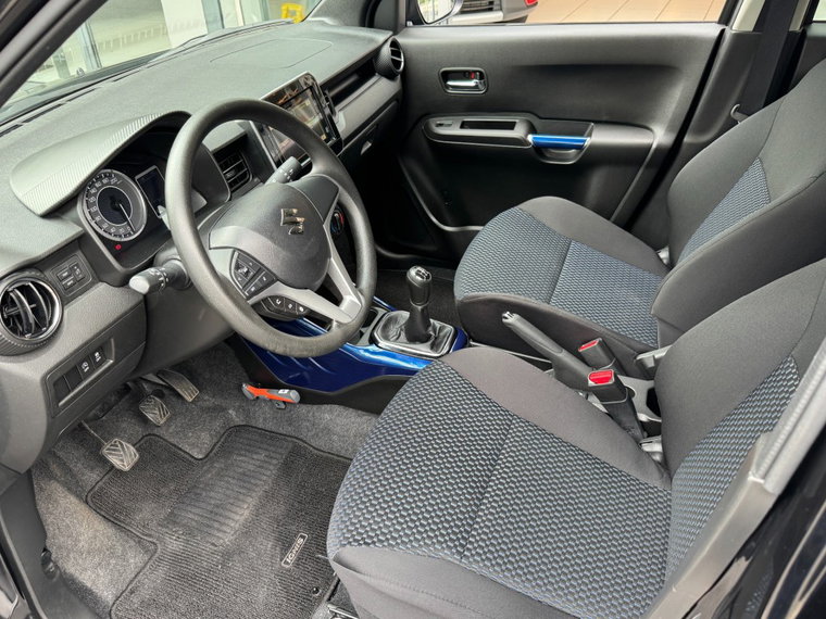 Vehicle Image 17