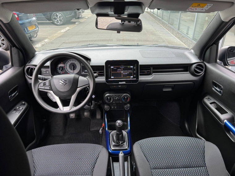 Vehicle Image 18