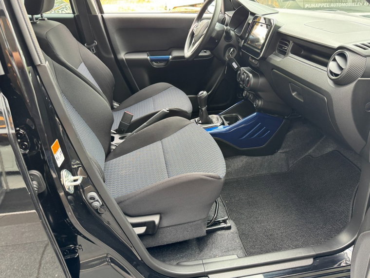 Vehicle Image 22