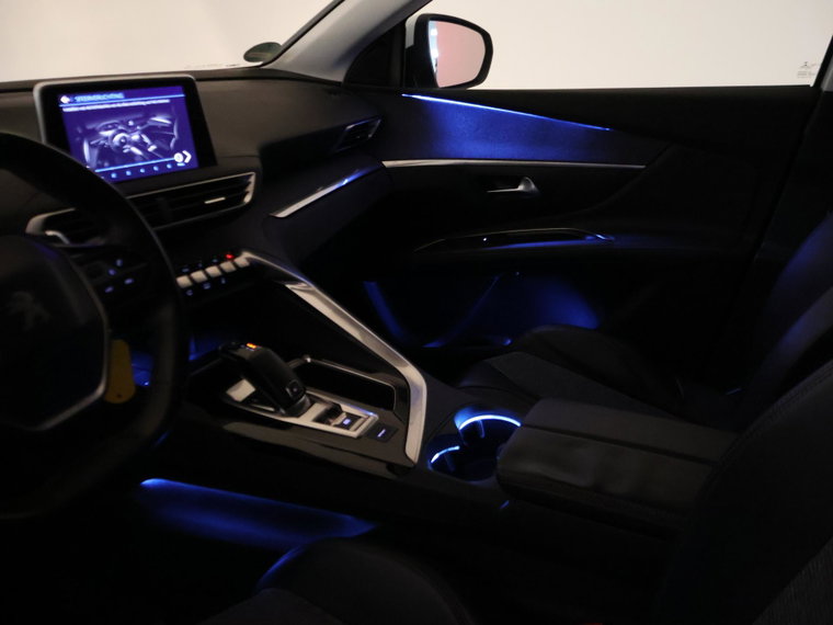 Vehicle Image 45