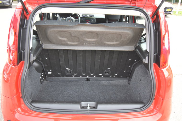 Vehicle Image 13
