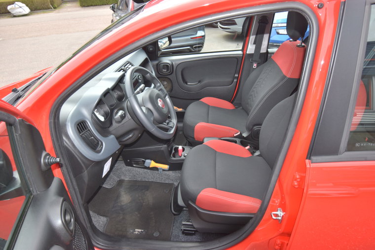 Vehicle Image 18
