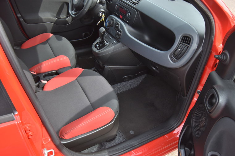 Vehicle Image 7