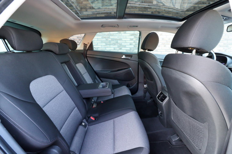 Vehicle Image 8
