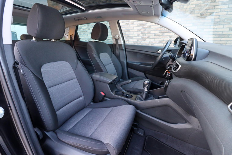 Vehicle Image 11