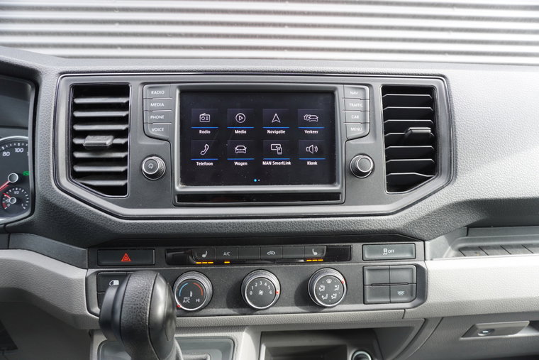 Vehicle Image 22