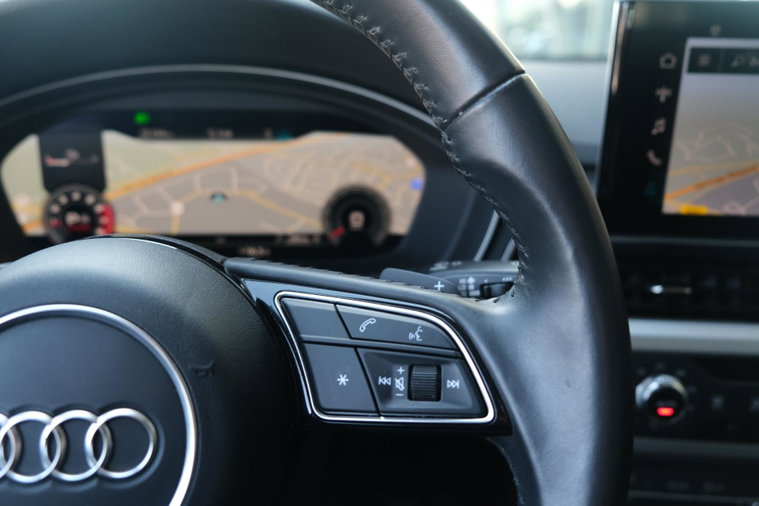 Vehicle Image 19