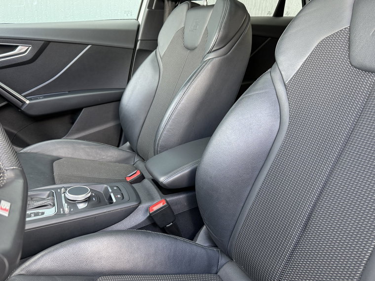 Vehicle Image 31
