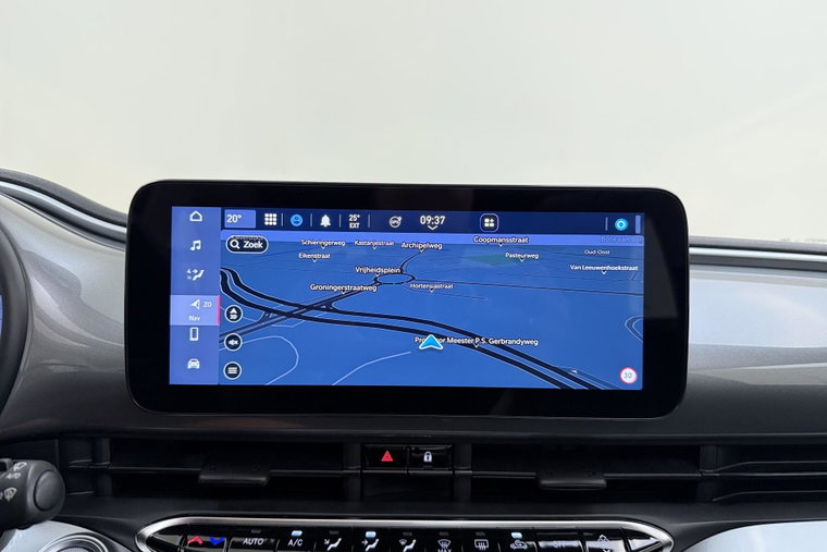 Vehicle Image 22