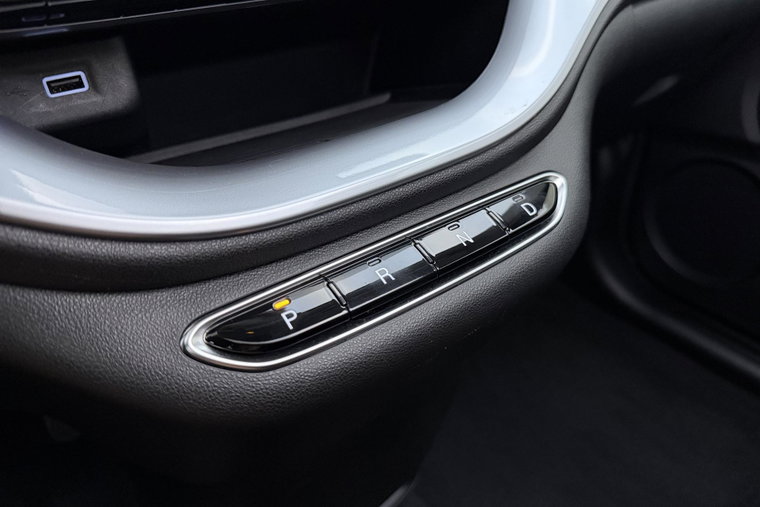 Vehicle Image 28