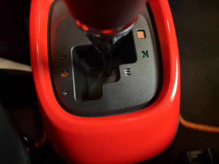 Vehicle Image 30