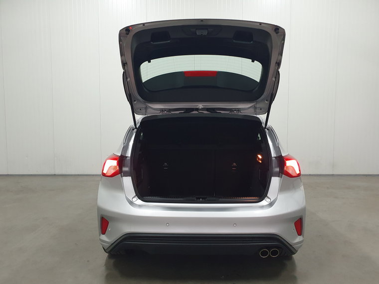 Vehicle Image 33