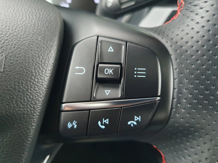 Vehicle Image 41