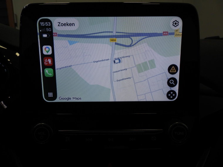 Vehicle Image 7
