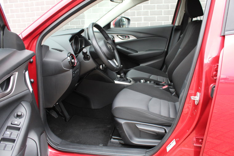 Vehicle Image 8