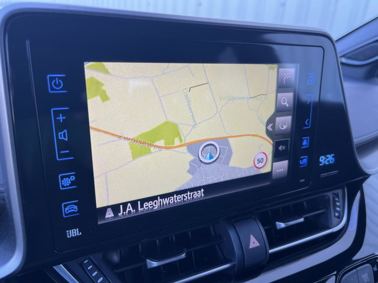 Vehicle Image 19
