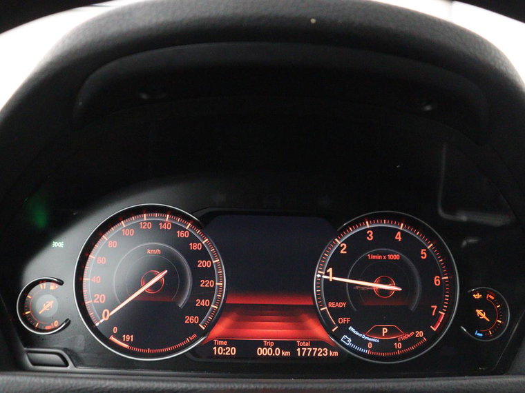 Vehicle Image 38