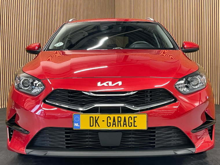 Vehicle Image 28