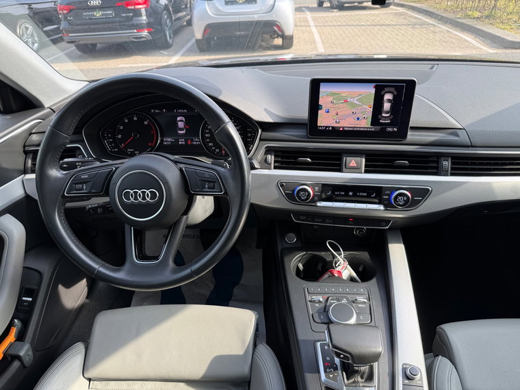 Vehicle Image 21