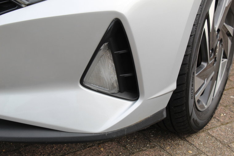 Vehicle Image 36