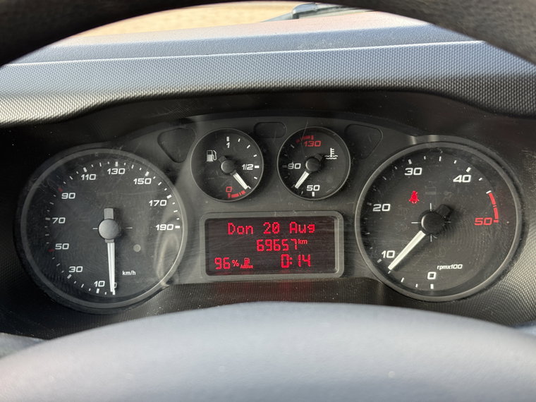 Vehicle Image 28
