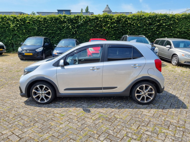 Vehicle Image 19