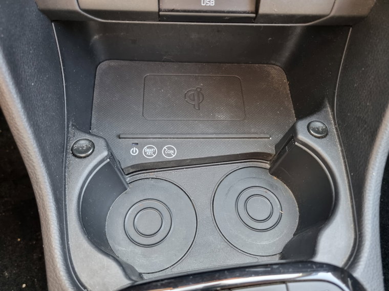 Vehicle Image 38