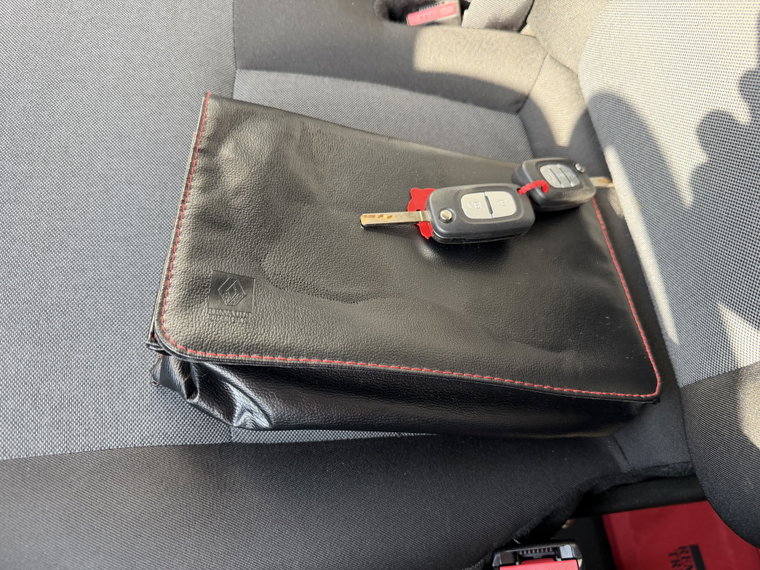 Vehicle Image 22