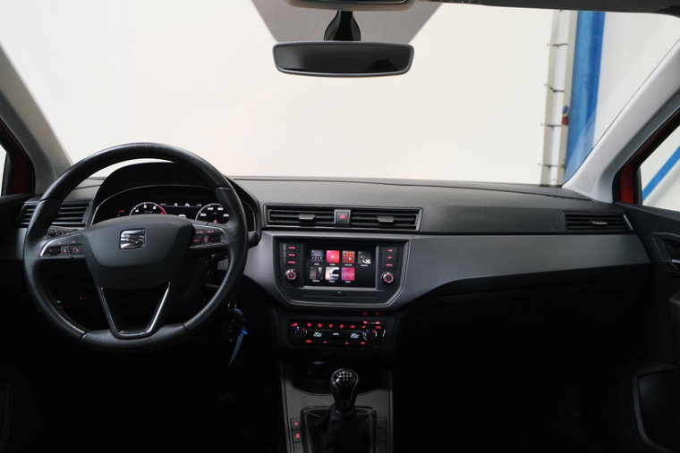 Vehicle Image 14