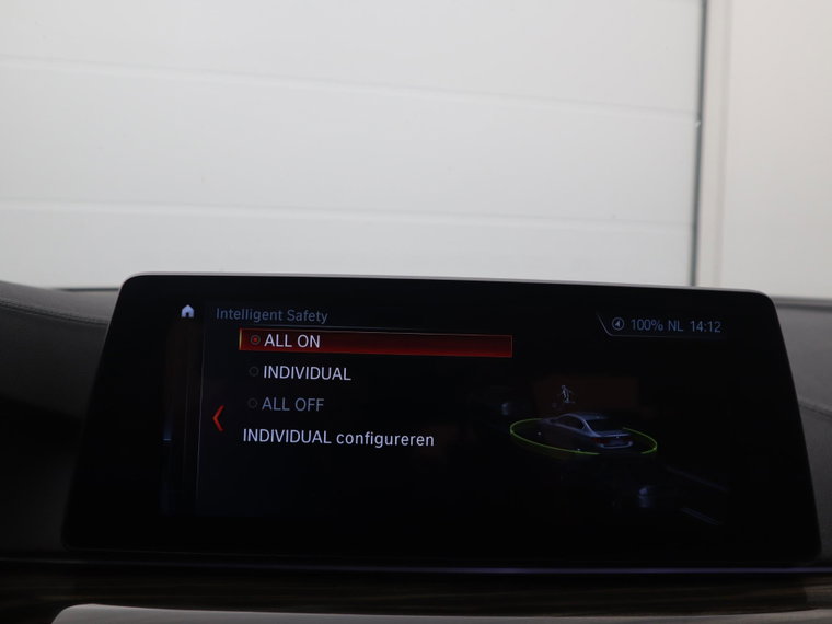 Vehicle Image 33
