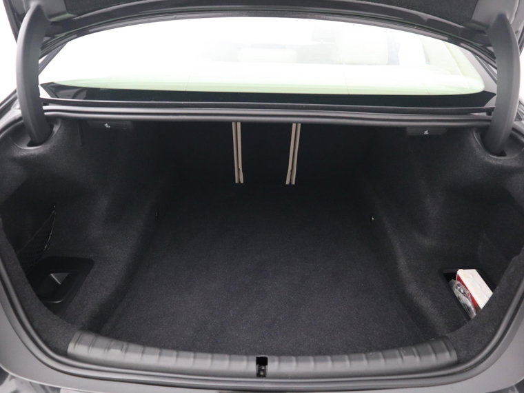 Vehicle Image 48
