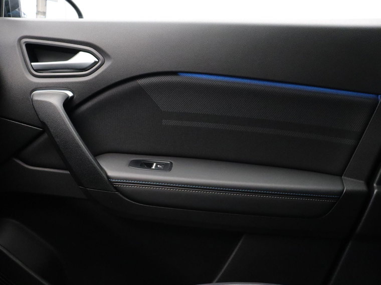Vehicle Image 40