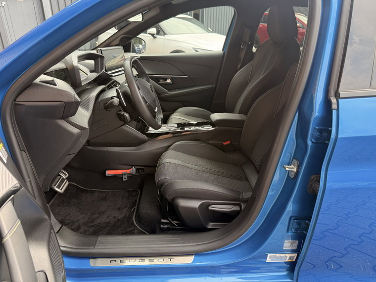 Vehicle Image 39