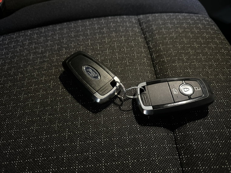 Vehicle Image 20