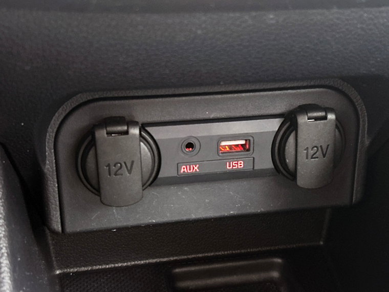 Vehicle Image 26