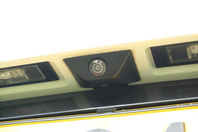 Vehicle Image 25