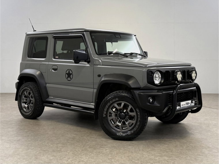 Vehicle Image 6