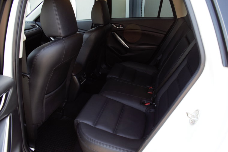 Vehicle Image 21