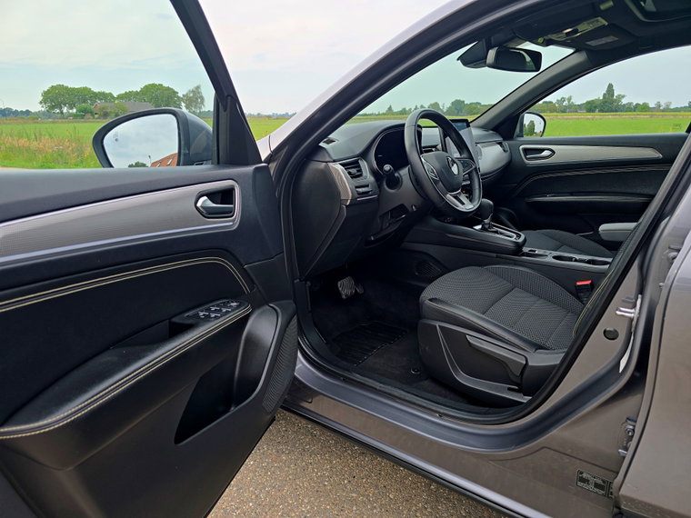 Vehicle Image 22
