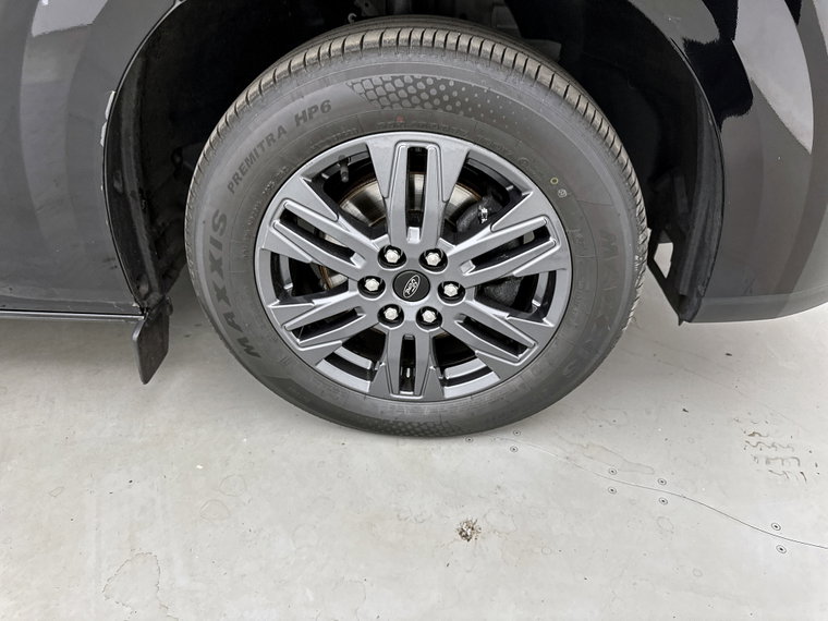 Vehicle Image 37