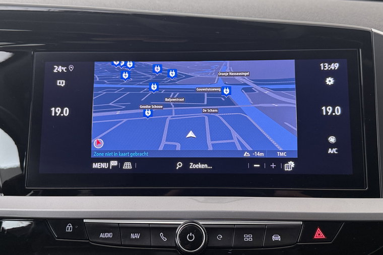 Vehicle Image 22