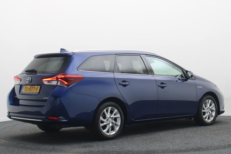Vehicle Image 18