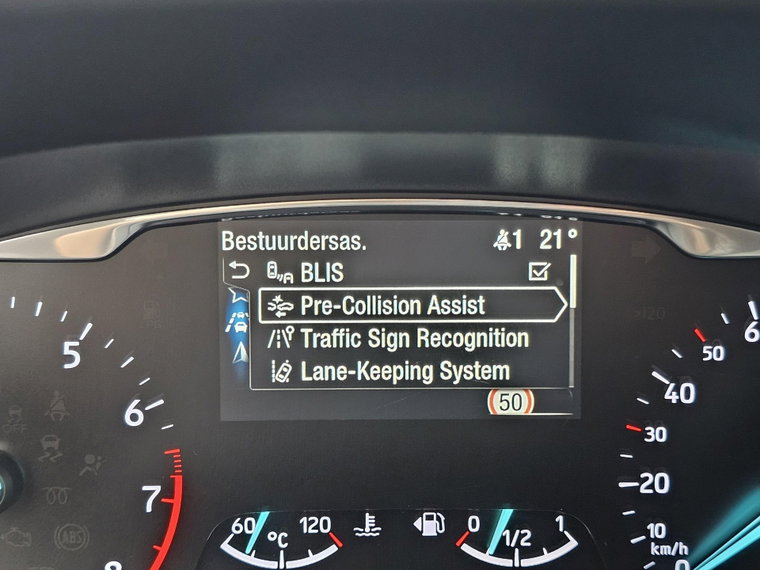Vehicle Image 19