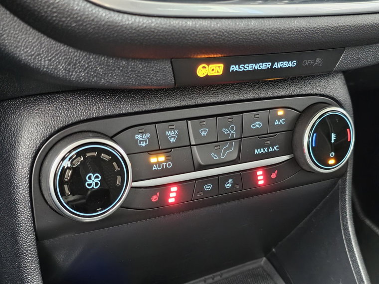 Vehicle Image 26