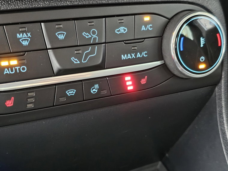 Vehicle Image 27